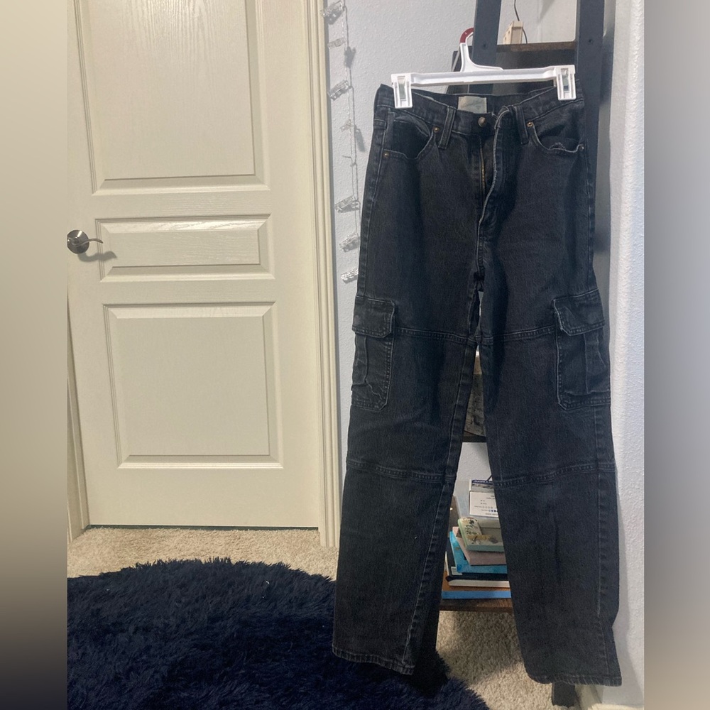 Universal Thread High Rise 90s Straight Black Jean